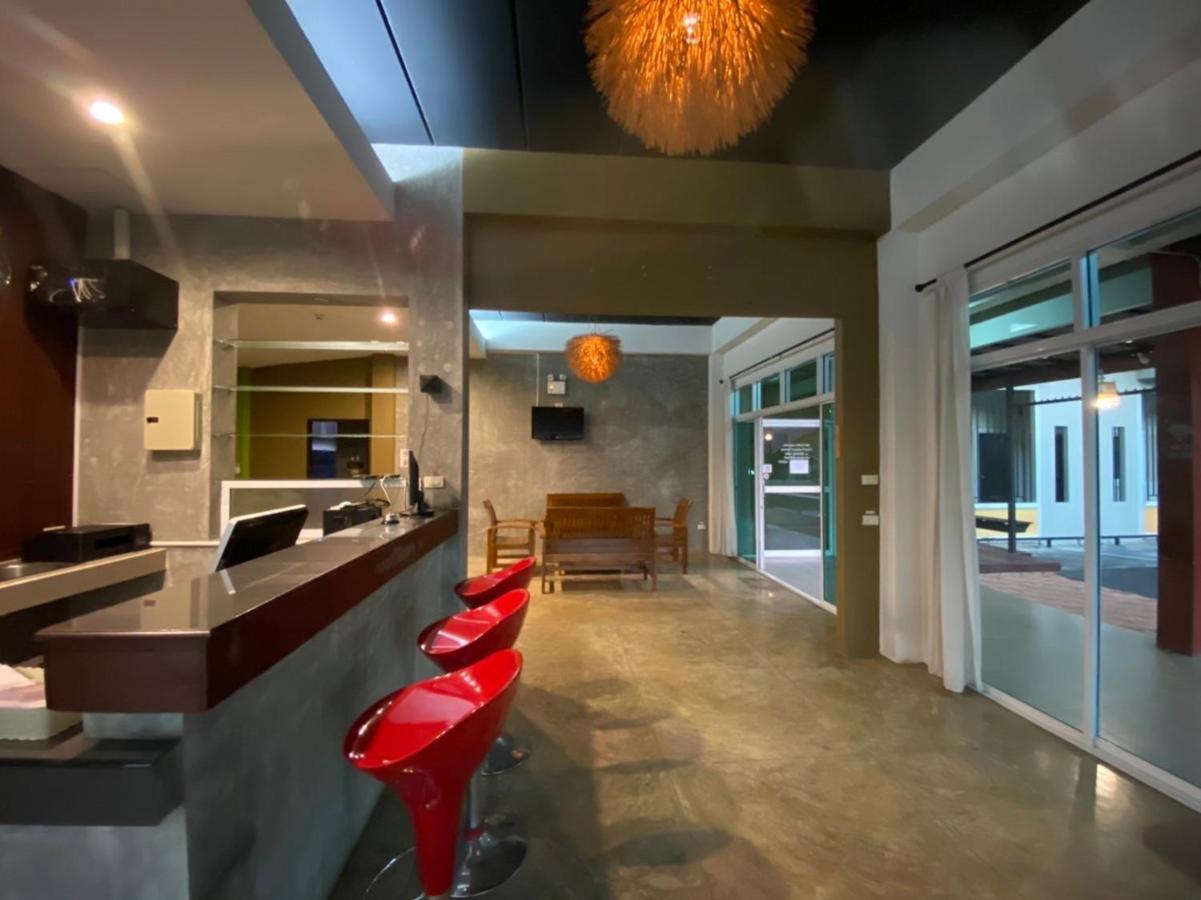 Preme Apartment @Maejo Ban pa Lan  Ngoại thất bức ảnh