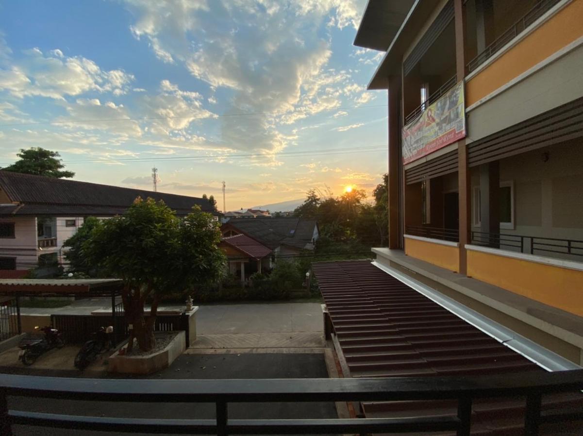 Preme Apartment @Maejo Ban pa Lan  Ngoại thất bức ảnh